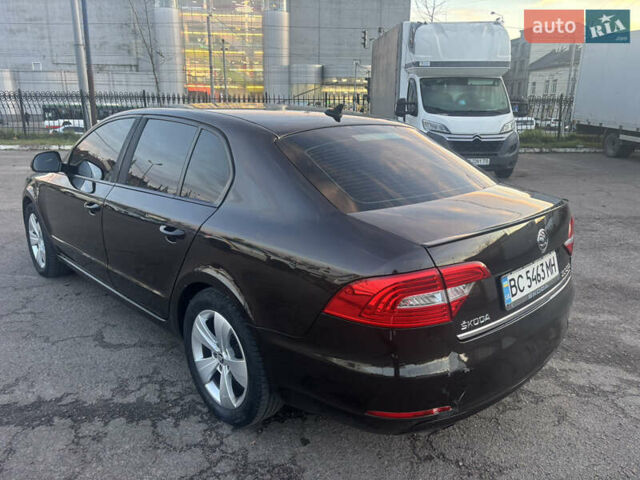 Коричневый Шкода Суперб, объемом двигателя 1.6 л и пробегом 269 тыс. км за 10799 $, фото 16 на Automoto.ua