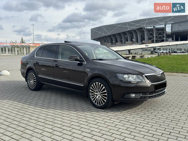 Коричневий Шкода Суперб, об'ємом двигуна 2 л та пробігом 280 тис. км за 14200 $, фото 2 на Automoto.ua