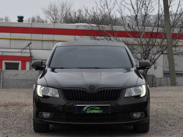 Коричневый Шкода Суперб, объемом двигателя 1.8 л и пробегом 219 тыс. км за 12500 $, фото 5 на Automoto.ua