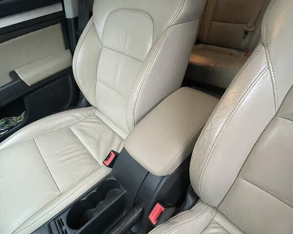 Коричневый Шкода Суперб, объемом двигателя 1.8 л и пробегом 240 тыс. км за 10000 $, фото 12 на Automoto.ua