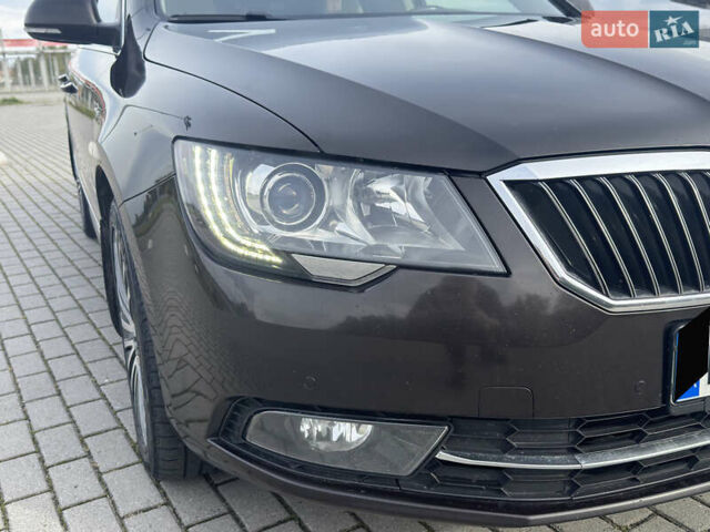 Коричневий Шкода Суперб, об'ємом двигуна 2 л та пробігом 280 тис. км за 14200 $, фото 13 на Automoto.ua