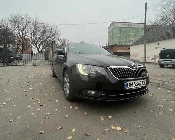 Коричневый Шкода Суперб, объемом двигателя 1.8 л и пробегом 240 тыс. км за 10000 $, фото 2 на Automoto.ua