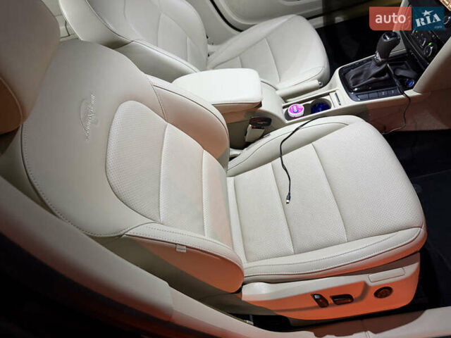 Коричневый Шкода Суперб, объемом двигателя 1.97 л и пробегом 189 тыс. км за 16000 $, фото 29 на Automoto.ua