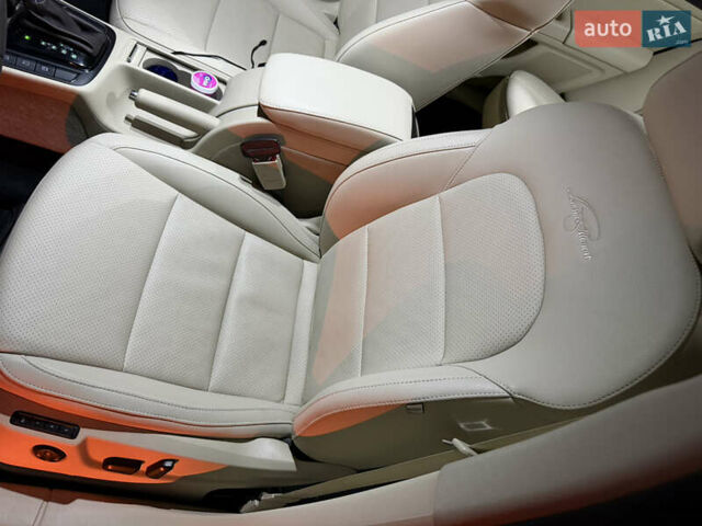 Коричневый Шкода Суперб, объемом двигателя 1.97 л и пробегом 189 тыс. км за 16000 $, фото 22 на Automoto.ua