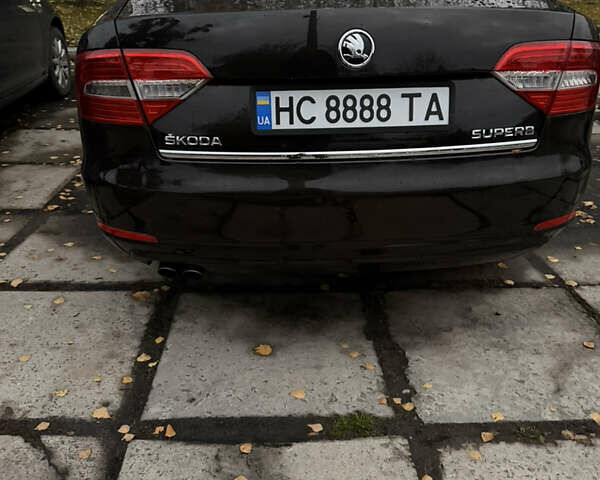 Коричневый Шкода Суперб, объемом двигателя 1.97 л и пробегом 189 тыс. км за 16000 $, фото 1 на Automoto.ua