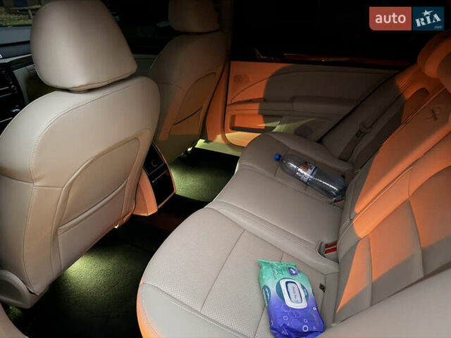 Коричневый Шкода Суперб, объемом двигателя 1.97 л и пробегом 189 тыс. км за 16000 $, фото 13 на Automoto.ua