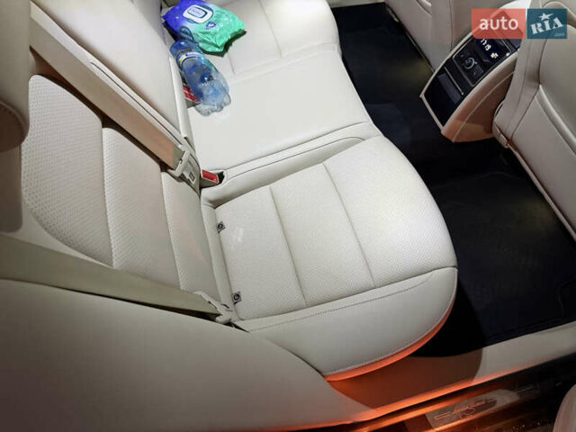 Коричневый Шкода Суперб, объемом двигателя 1.97 л и пробегом 189 тыс. км за 16000 $, фото 24 на Automoto.ua