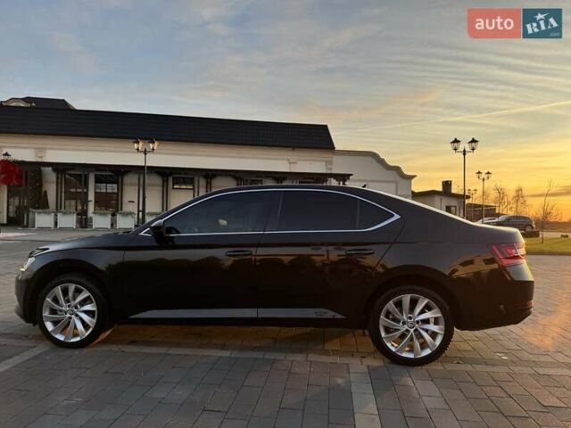 Коричневый Шкода Суперб, объемом двигателя 1.97 л и пробегом 245 тыс. км за 17900 $, фото 11 на Automoto.ua