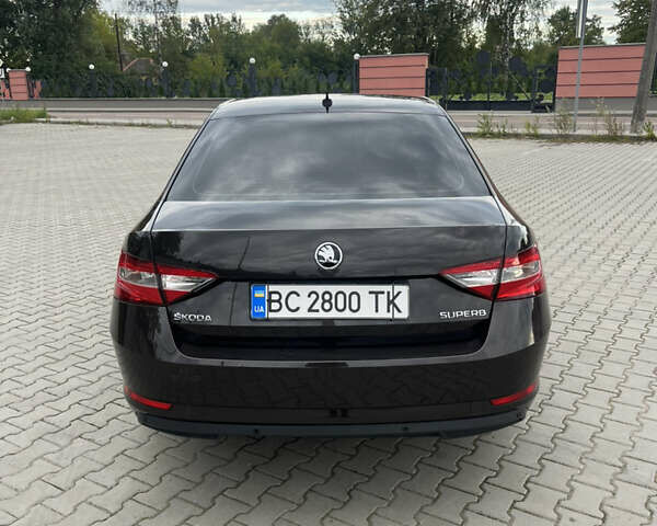 Коричневый Шкода Суперб, объемом двигателя 1.8 л и пробегом 220 тыс. км за 11999 $, фото 8 на Automoto.ua