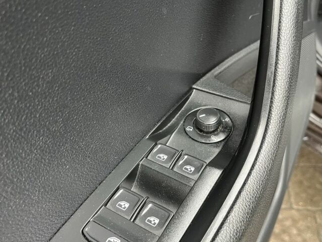 Коричневий Шкода Суперб, об'ємом двигуна 1.8 л та пробігом 160 тис. км за 11800 $, фото 6 на Automoto.ua