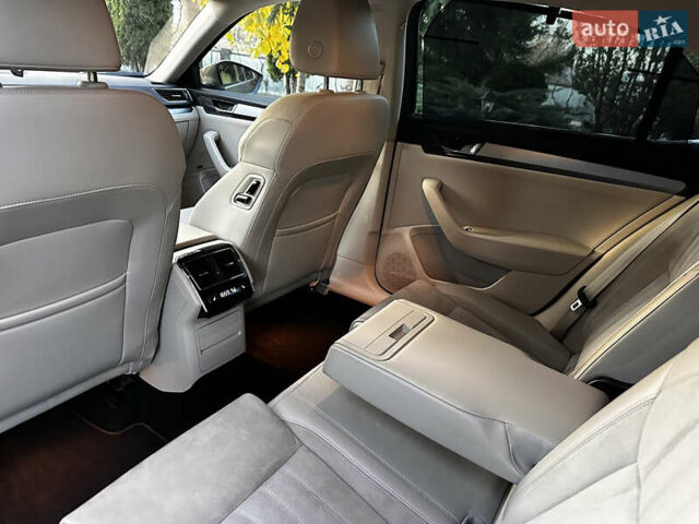 Коричневий Шкода Суперб, об'ємом двигуна 2 л та пробігом 247 тис. км за 18700 $, фото 42 на Automoto.ua