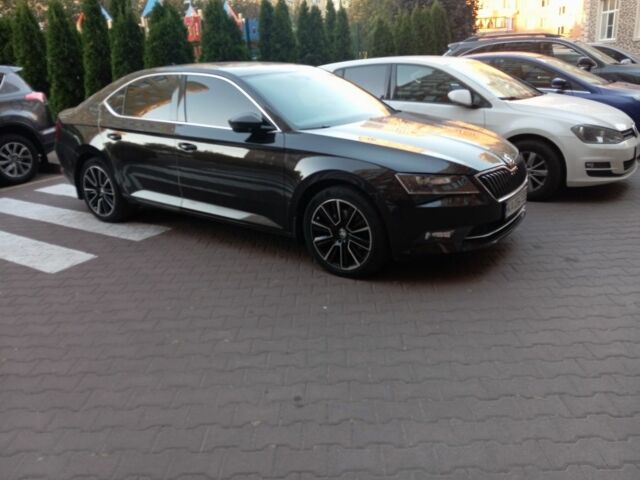 Коричневый Шкода Суперб, объемом двигателя 2 л и пробегом 231 тыс. км за 19200 $, фото 3 на Automoto.ua