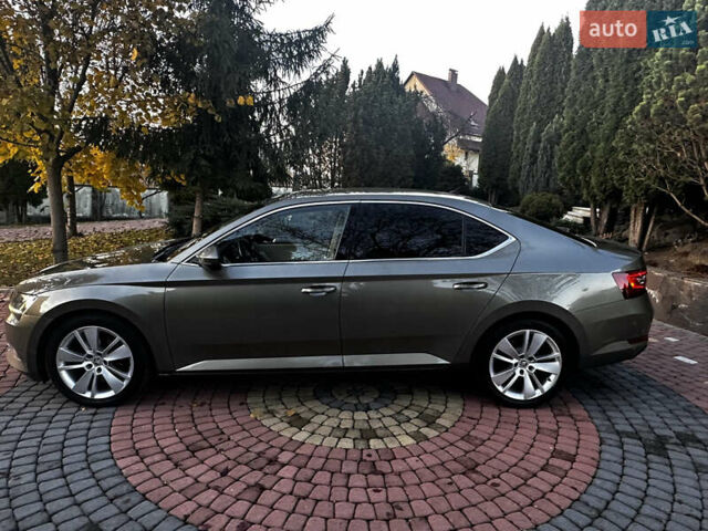 Коричневий Шкода Суперб, об'ємом двигуна 2 л та пробігом 247 тис. км за 18700 $, фото 3 на Automoto.ua