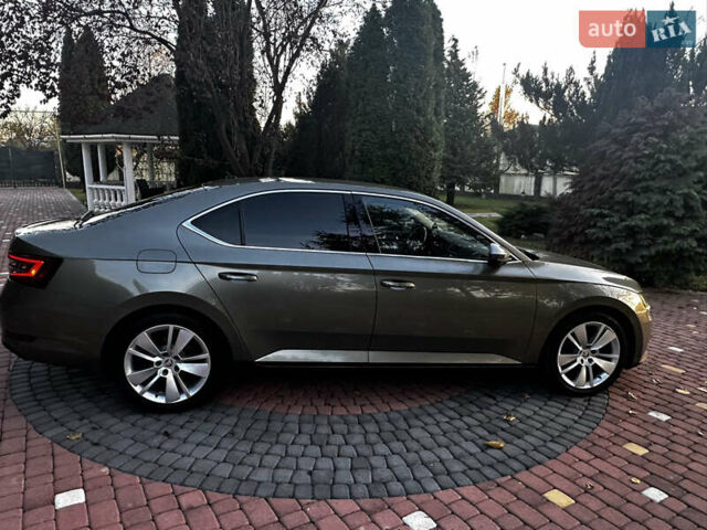 Коричневий Шкода Суперб, об'ємом двигуна 2 л та пробігом 247 тис. км за 18700 $, фото 9 на Automoto.ua