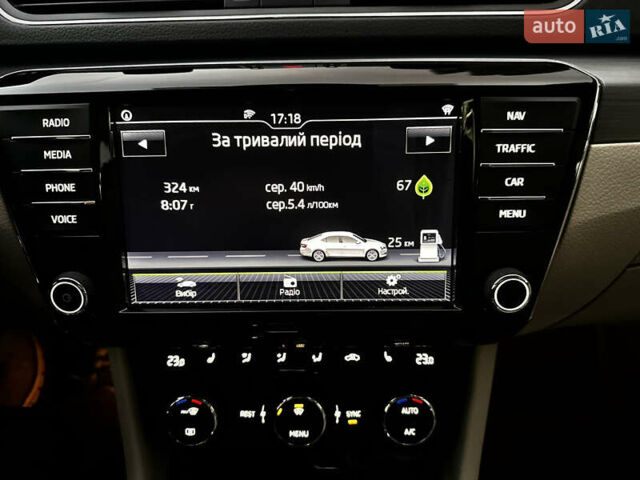 Коричневий Шкода Суперб, об'ємом двигуна 2 л та пробігом 247 тис. км за 18700 $, фото 94 на Automoto.ua