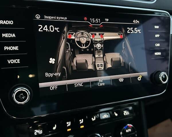 Коричневий Шкода Суперб, об'ємом двигуна 1.97 л та пробігом 197 тис. км за 18750 $, фото 65 на Automoto.ua