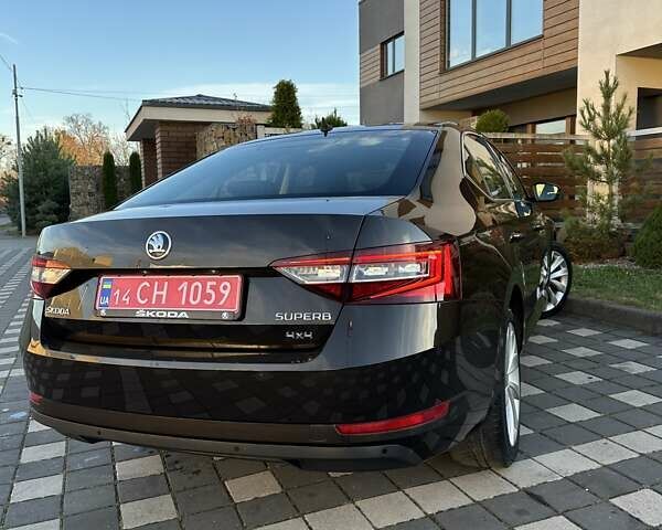 Коричневий Шкода Суперб, об'ємом двигуна 1.97 л та пробігом 197 тис. км за 18750 $, фото 57 на Automoto.ua