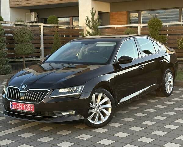 Коричневий Шкода Суперб, об'ємом двигуна 1.97 л та пробігом 197 тис. км за 18750 $, фото 22 на Automoto.ua