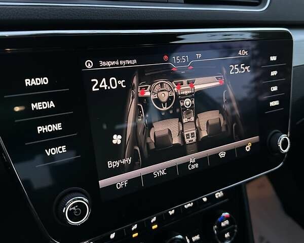 Коричневий Шкода Суперб, об'ємом двигуна 1.97 л та пробігом 197 тис. км за 18750 $, фото 63 на Automoto.ua