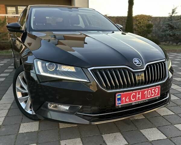 Коричневий Шкода Суперб, об'ємом двигуна 1.97 л та пробігом 197 тис. км за 18750 $, фото 33 на Automoto.ua