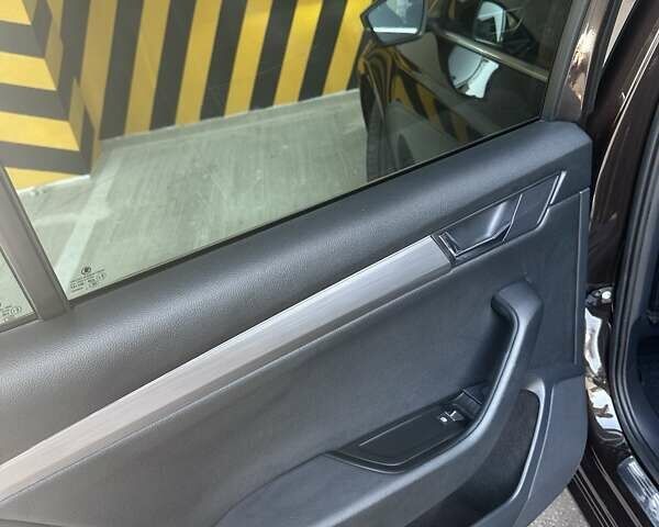 Коричневий Шкода Суперб, об'ємом двигуна 1.8 л та пробігом 225 тис. км за 20000 $, фото 17 на Automoto.ua