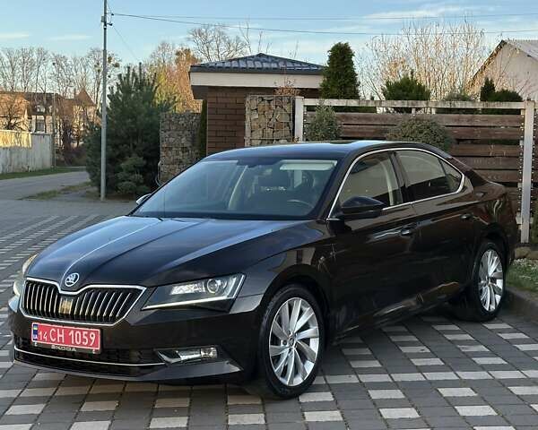 Коричневий Шкода Суперб, об'ємом двигуна 1.97 л та пробігом 197 тис. км за 18750 $, фото 5 на Automoto.ua