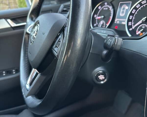 Коричневий Шкода Суперб, об'ємом двигуна 1.97 л та пробігом 197 тис. км за 18750 $, фото 80 на Automoto.ua