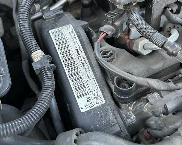 Коричневий Шкода Суперб, об'ємом двигуна 1.97 л та пробігом 197 тис. км за 18750 $, фото 146 на Automoto.ua