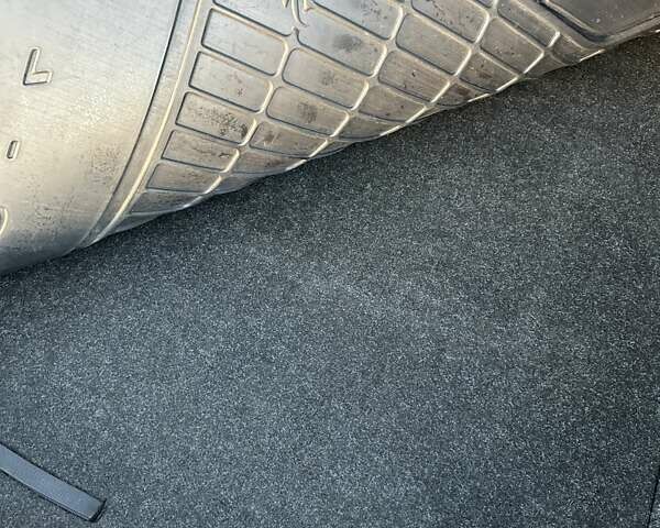 Коричневий Шкода Суперб, об'ємом двигуна 1.97 л та пробігом 197 тис. км за 18750 $, фото 140 на Automoto.ua