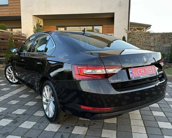 Коричневий Шкода Суперб, об'ємом двигуна 1.97 л та пробігом 197 тис. км за 18750 $, фото 53 на Automoto.ua