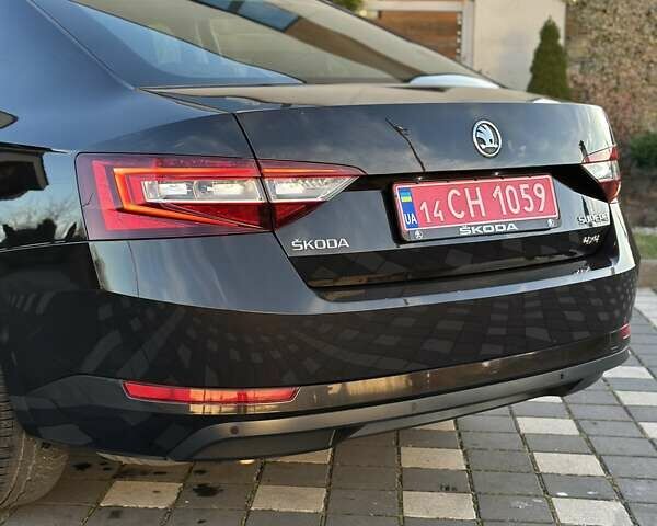 Коричневий Шкода Суперб, об'ємом двигуна 1.97 л та пробігом 197 тис. км за 18750 $, фото 36 на Automoto.ua