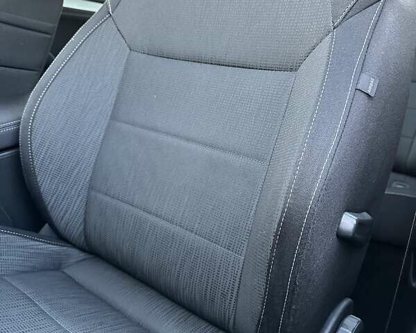 Коричневий Шкода Суперб, об'ємом двигуна 1.97 л та пробігом 197 тис. км за 18750 $, фото 103 на Automoto.ua