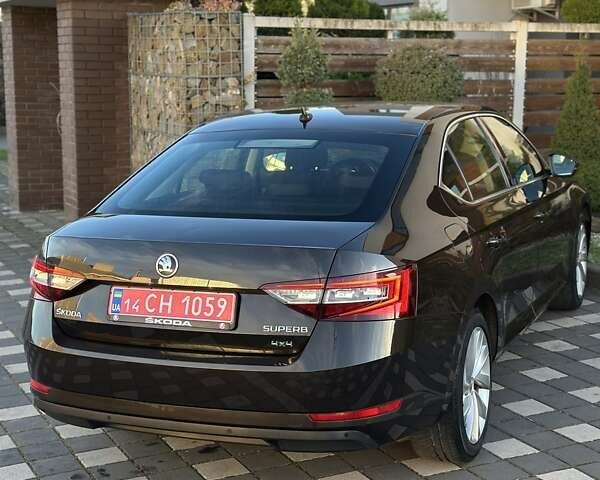 Коричневий Шкода Суперб, об'ємом двигуна 1.97 л та пробігом 197 тис. км за 18750 $, фото 45 на Automoto.ua