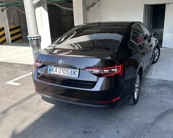 Коричневий Шкода Суперб, об'ємом двигуна 1.8 л та пробігом 225 тис. км за 20000 $, фото 29 на Automoto.ua