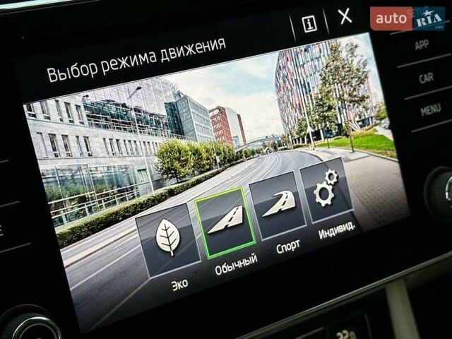 Коричневий Шкода Суперб, об'ємом двигуна 1.97 л та пробігом 259 тис. км за 18900 $, фото 42 на Automoto.ua