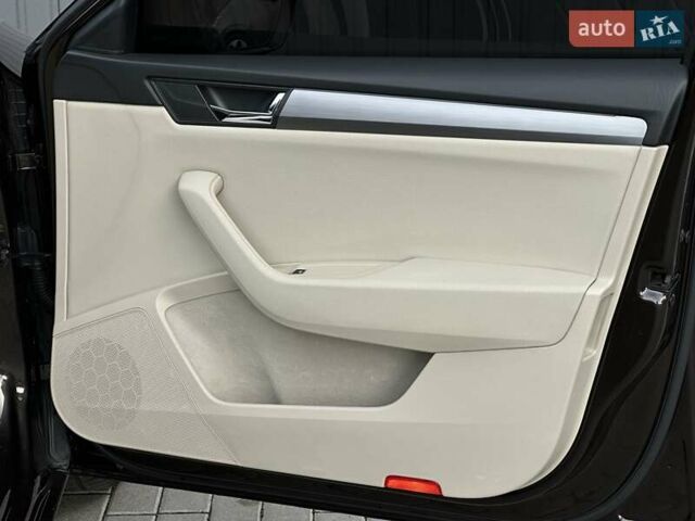 Коричневий Шкода Суперб, об'ємом двигуна 1.97 л та пробігом 259 тис. км за 18900 $, фото 48 на Automoto.ua