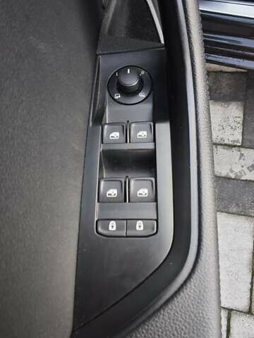 Коричневый Шкода Суперб, объемом двигателя 1.97 л и пробегом 233 тыс. км за 27900 $, фото 37 на Automoto.ua