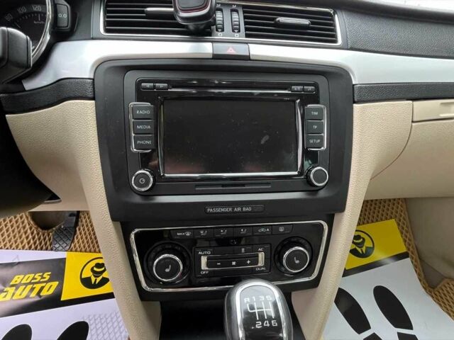 Червоний Шкода Суперб, об'ємом двигуна 1.8 л та пробігом 205 тис. км за 9900 $, фото 12 на Automoto.ua