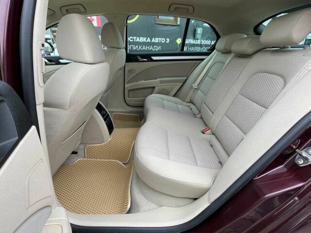 Червоний Шкода Суперб, об'ємом двигуна 1.8 л та пробігом 205 тис. км за 9900 $, фото 15 на Automoto.ua