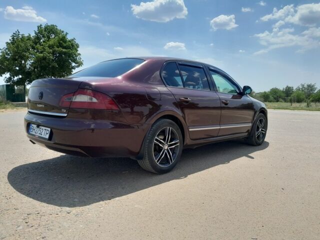 Червоний Шкода Суперб, об'ємом двигуна 1.4 л та пробігом 380 тис. км за 7200 $, фото 2 на Automoto.ua