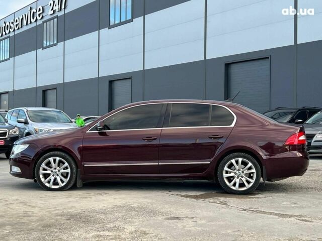 Червоний Шкода Суперб, об'ємом двигуна 2 л та пробігом 275 тис. км за 10190 $, фото 4 на Automoto.ua