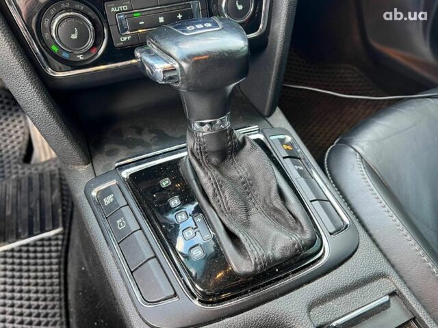 Червоний Шкода Суперб, об'ємом двигуна 2 л та пробігом 275 тис. км за 10190 $, фото 30 на Automoto.ua