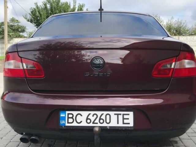 Красный Шкода Суперб, объемом двигателя 1.9 л и пробегом 330 тыс. км за 7600 $, фото 7 на Automoto.ua