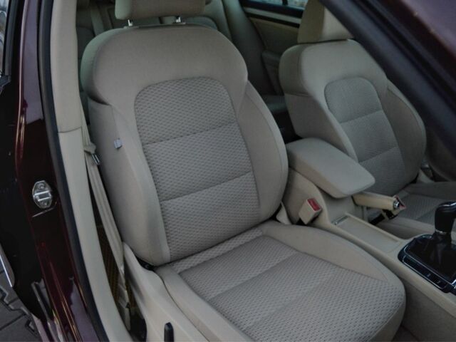 Красный Шкода Суперб, объемом двигателя 1.8 л и пробегом 194 тыс. км за 8300 $, фото 10 на Automoto.ua