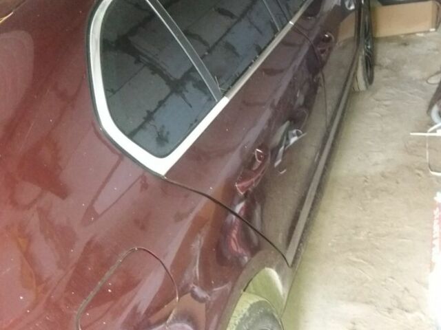 Красный Шкода Суперб, объемом двигателя 1.8 л и пробегом 135 тыс. км за 5500 $, фото 1 на Automoto.ua