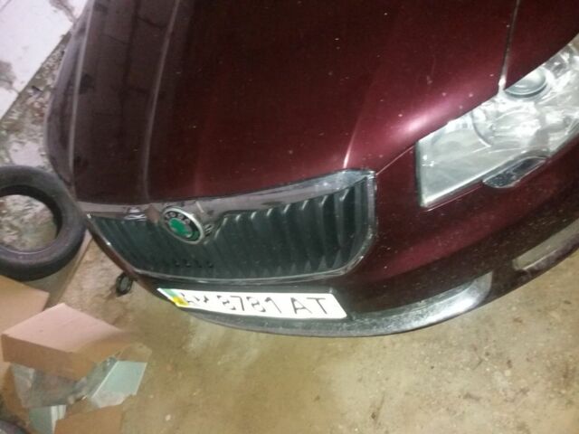 Красный Шкода Суперб, объемом двигателя 1.8 л и пробегом 135 тыс. км за 5500 $, фото 3 на Automoto.ua