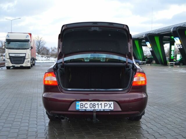 Красный Шкода Суперб, объемом двигателя 1.8 л и пробегом 194 тыс. км за 8300 $, фото 14 на Automoto.ua