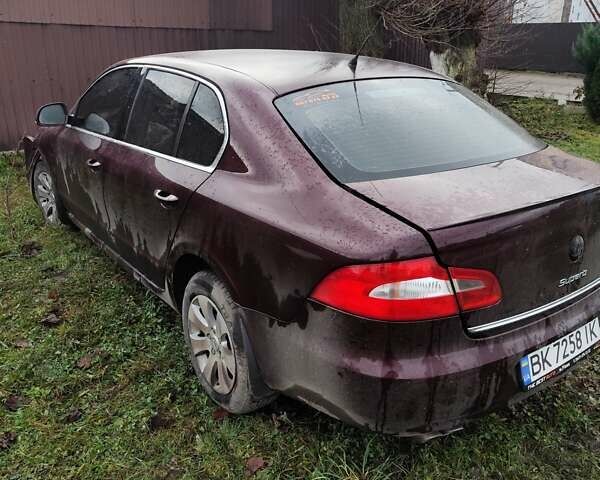 Красный Шкода Суперб, объемом двигателя 1.78 л и пробегом 220 тыс. км за 4500 $, фото 3 на Automoto.ua