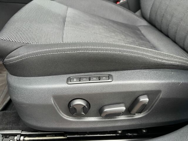 Червоний Шкода Суперб, об'ємом двигуна 2 л та пробігом 250 тис. км за 25000 $, фото 9 на Automoto.ua