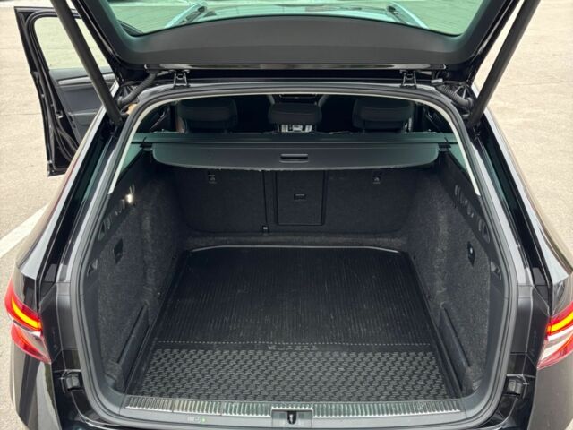 Червоний Шкода Суперб, об'ємом двигуна 2 л та пробігом 250 тис. км за 25000 $, фото 20 на Automoto.ua